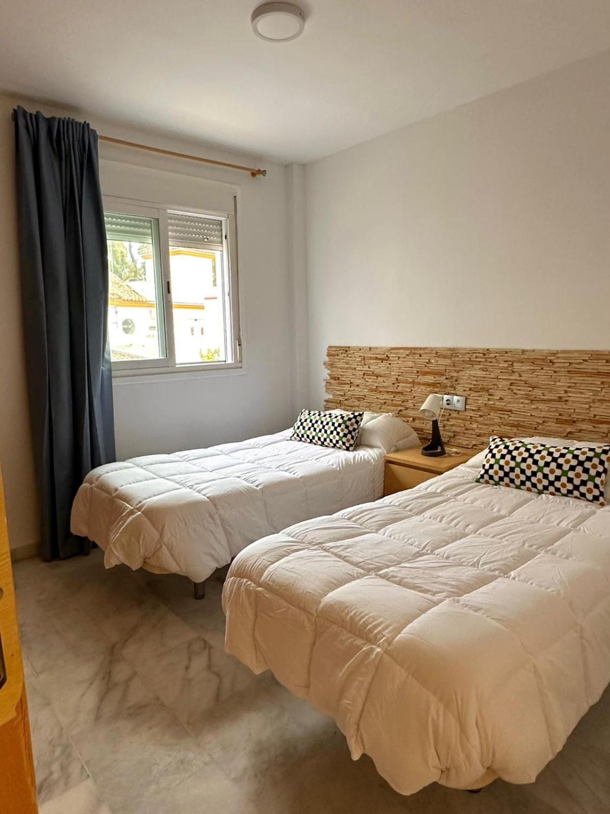 Apartahotel Dona Reyes Chipiona Zewnętrze zdjęcie