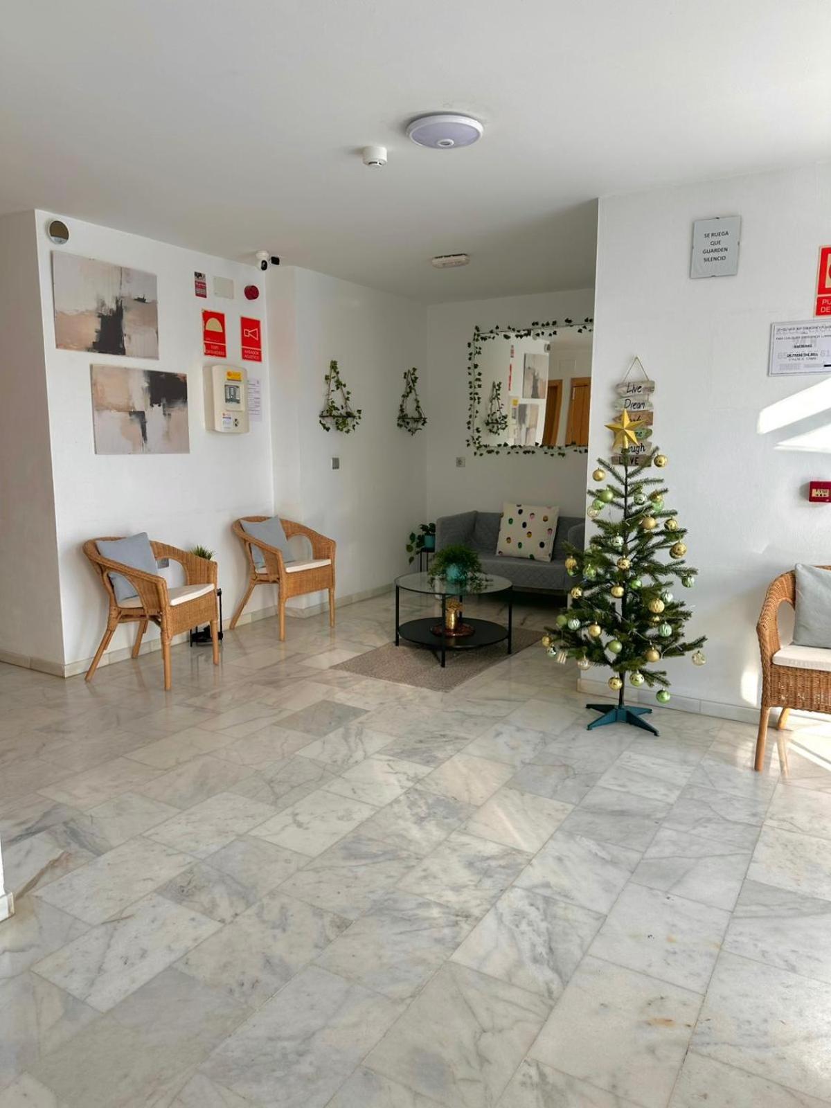 Apartahotel Dona Reyes Chipiona Zewnętrze zdjęcie